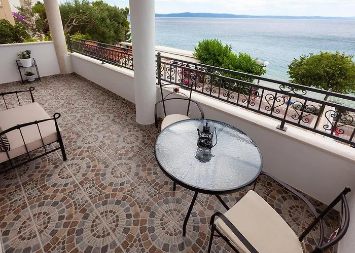 Mirona - Apartament *