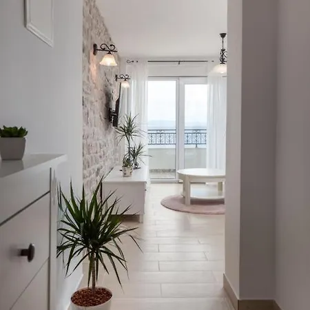 Apartment Mirona - Tučepi