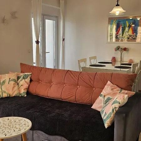 Apartmán Mirona - *